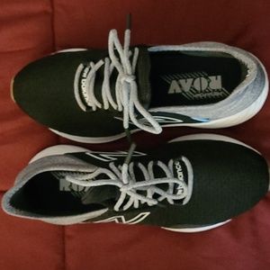 New balance sneakers